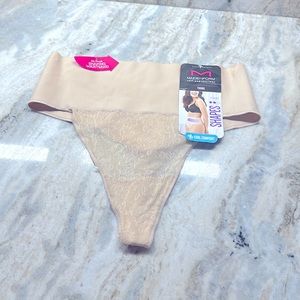 M Maidenform Women’s Cool Comfort No Pinching Shaping Waistband Thong Size 2X